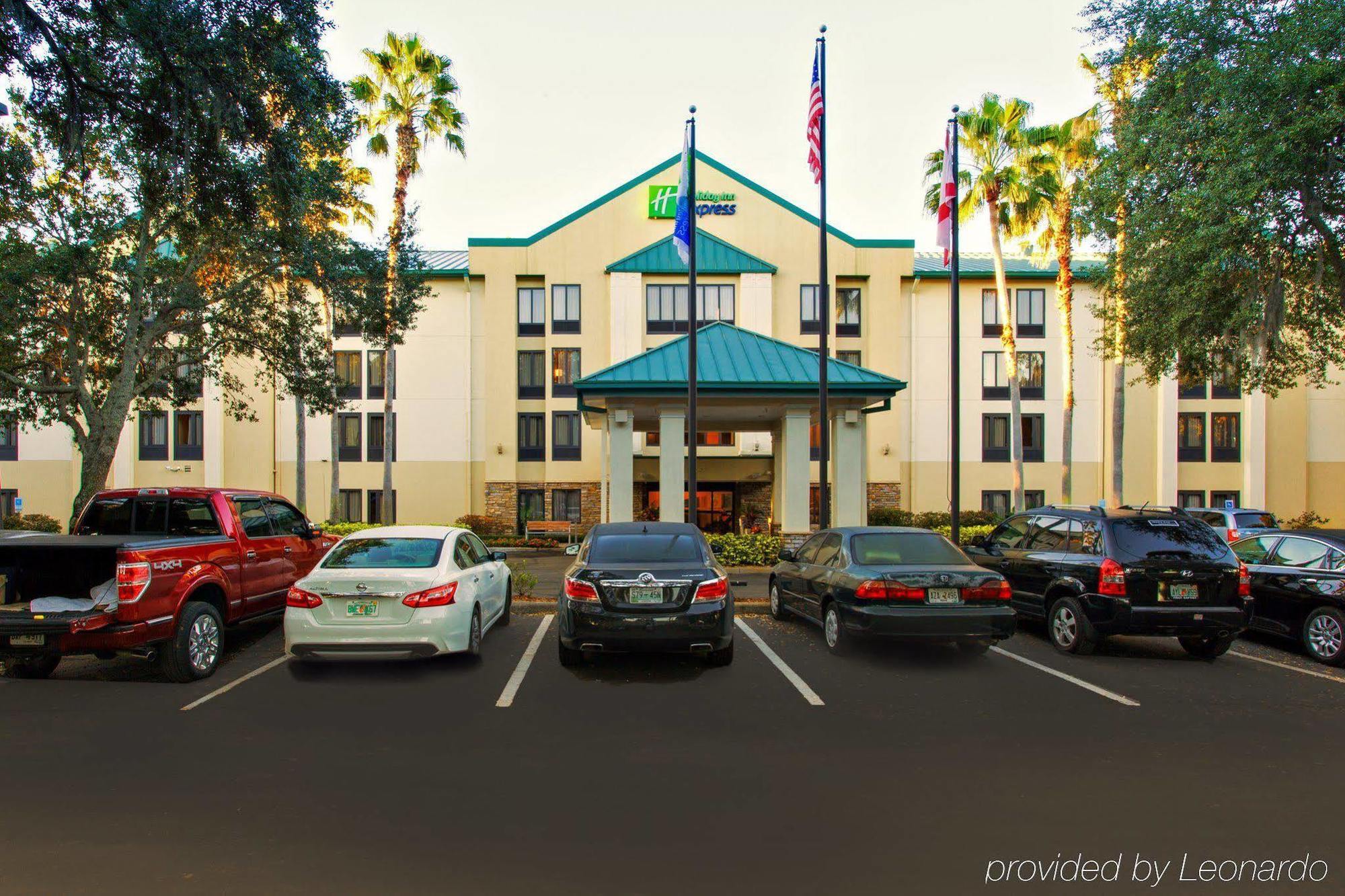 Holiday Inn Express Tampa-Brandon By Ihg Buitenkant foto